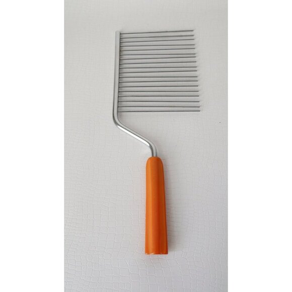 Vintage 6 Bakelite Utensil  Meat Fork Carving Knife Cake Cutter Lifter Lot I - Picture 7 of 9